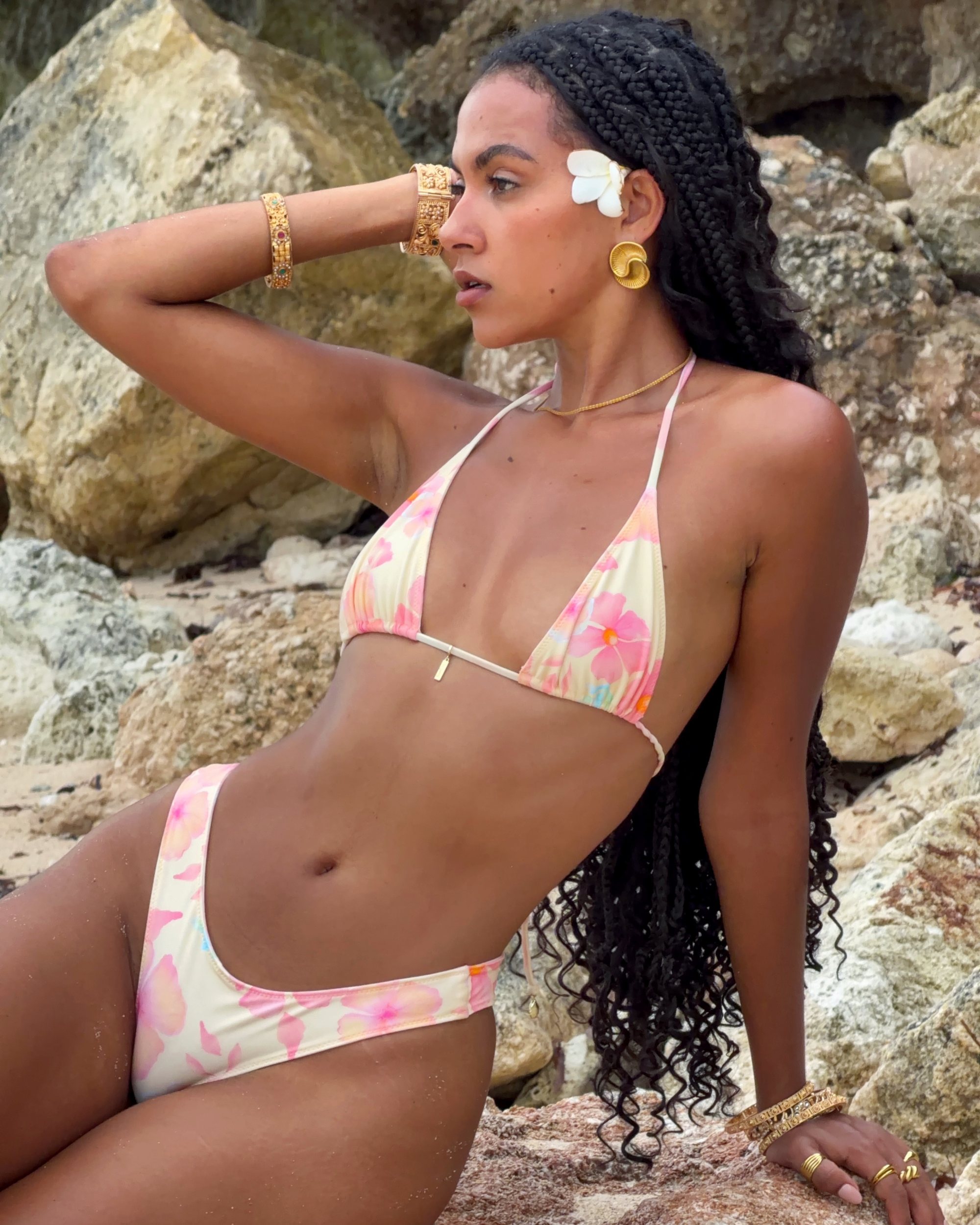 Mila Bottom in Horizon Reversible