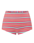 Romy Short in Apertivo